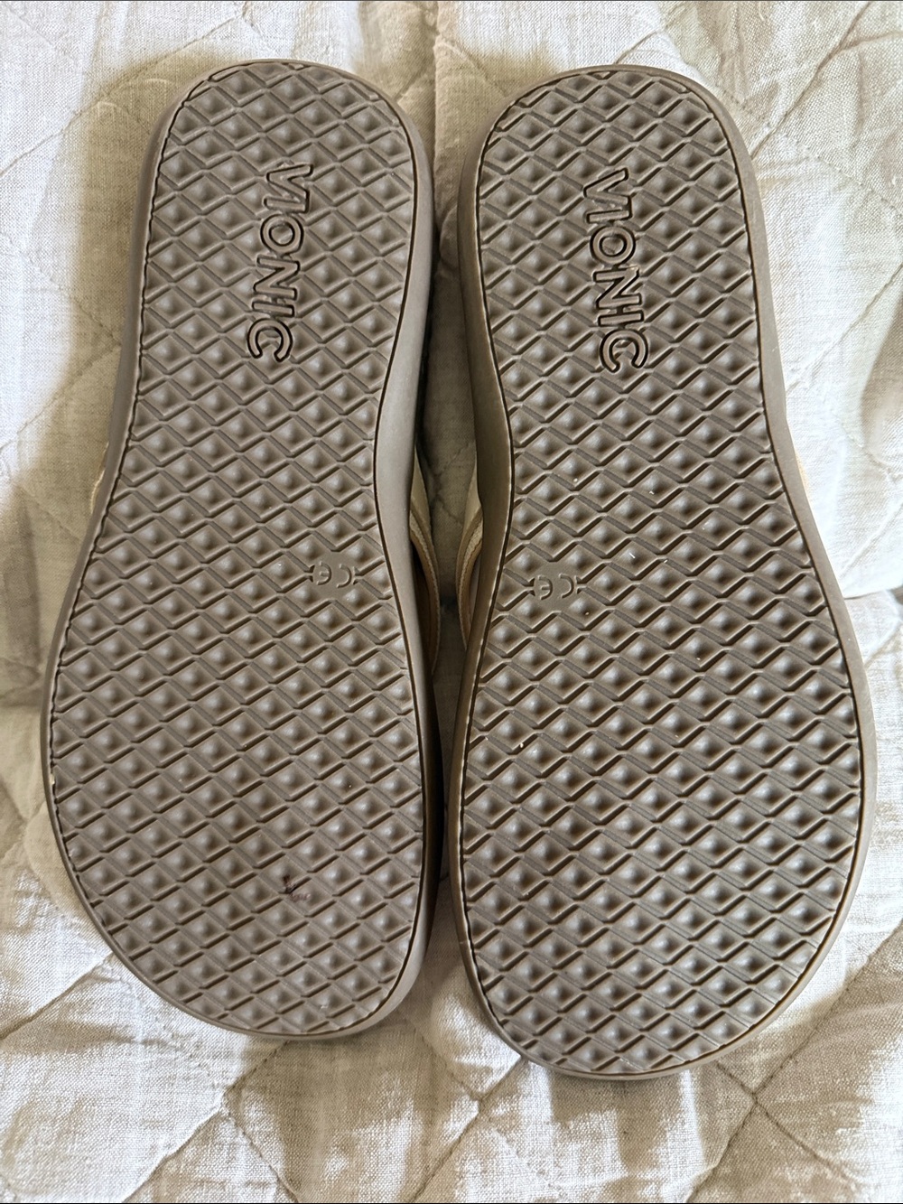Vionic Beige Tan Thong Sandals - Picture 4 of 5